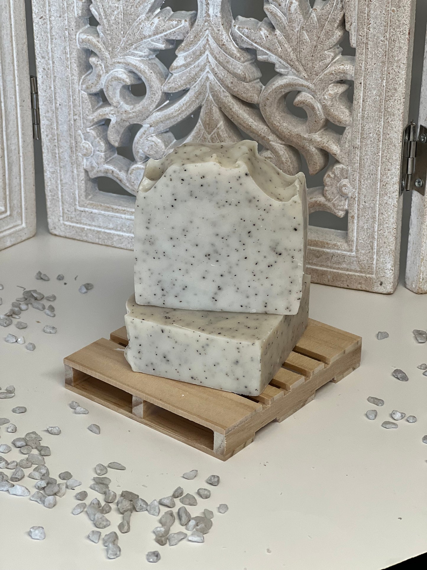 Hexed Vanilla - Exfoliating Coffee Grind Vegan Bath Soap