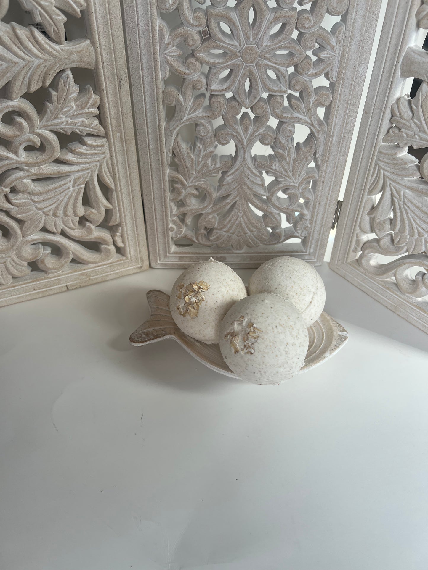 Unscented, Coconut Milk & Oatmeal Bath Bomb